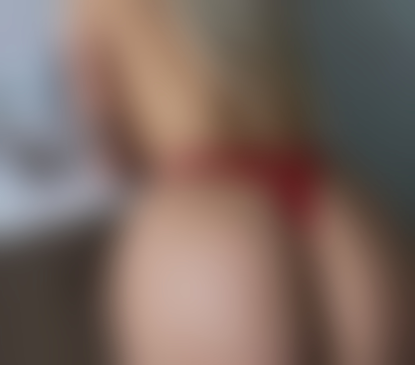 Escorts East London Havering - Photos for PARTY BLONDE MILF IN ROMFORD STATION 💥